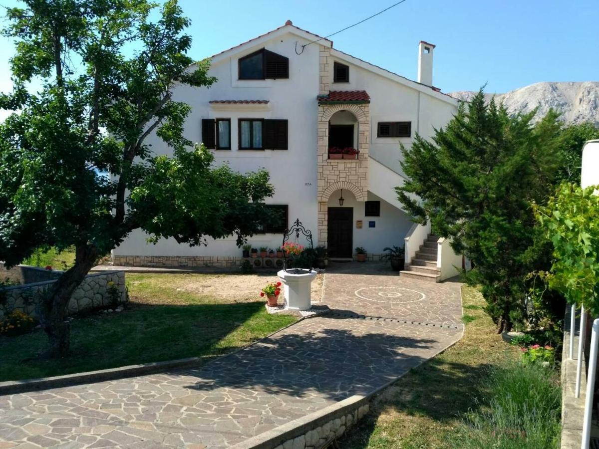 Apartments Irena Baška Zewnętrze zdjęcie