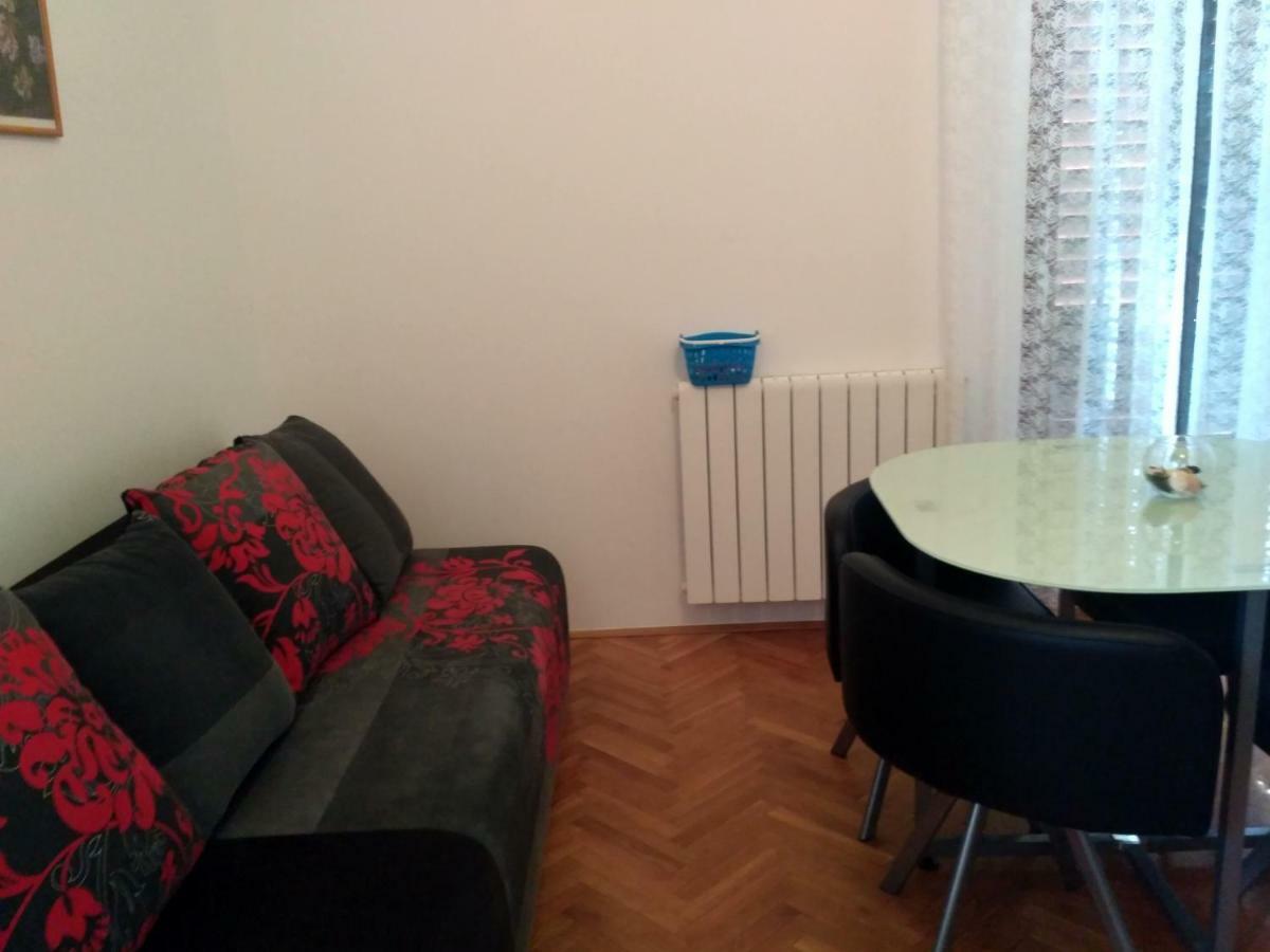 Apartments Irena Baška Zewnętrze zdjęcie